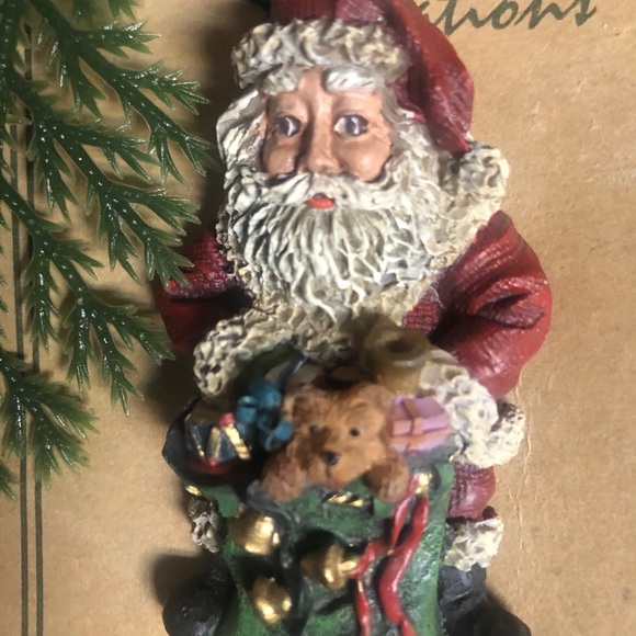 June McKenna Santa Pin - Picture 5 of 6